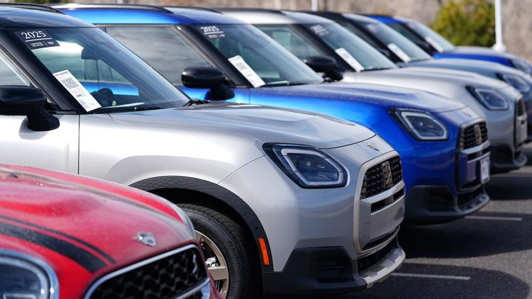 Experts: Hoosiers will soon see 'dramatic' increase in new car prices