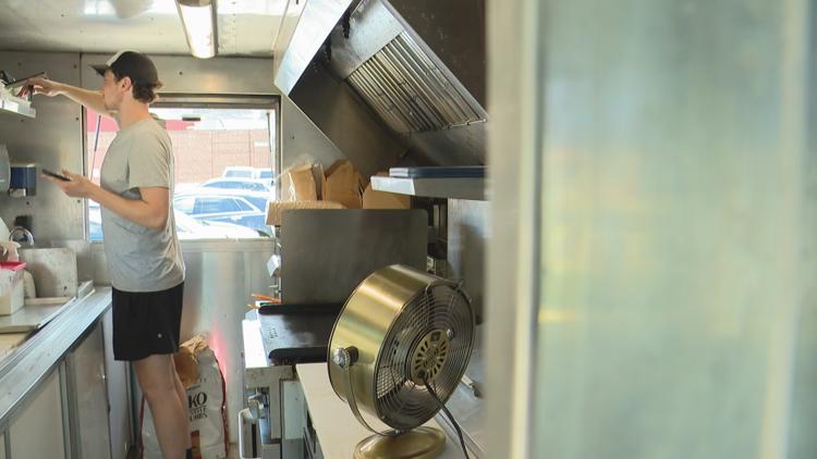 Vendors upset over possible rule changes to late-night food trucks in Indy